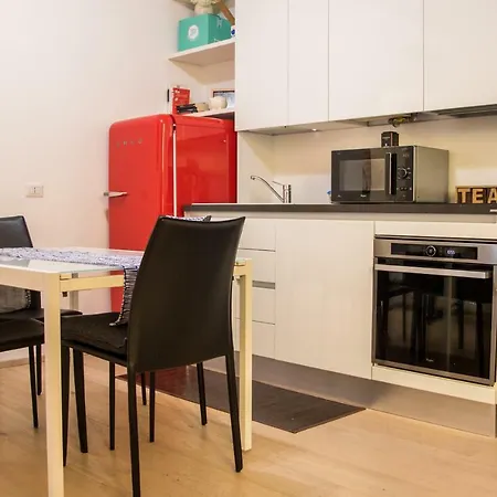 Apartment Porta Romana Rentclass Tulipano Mailand